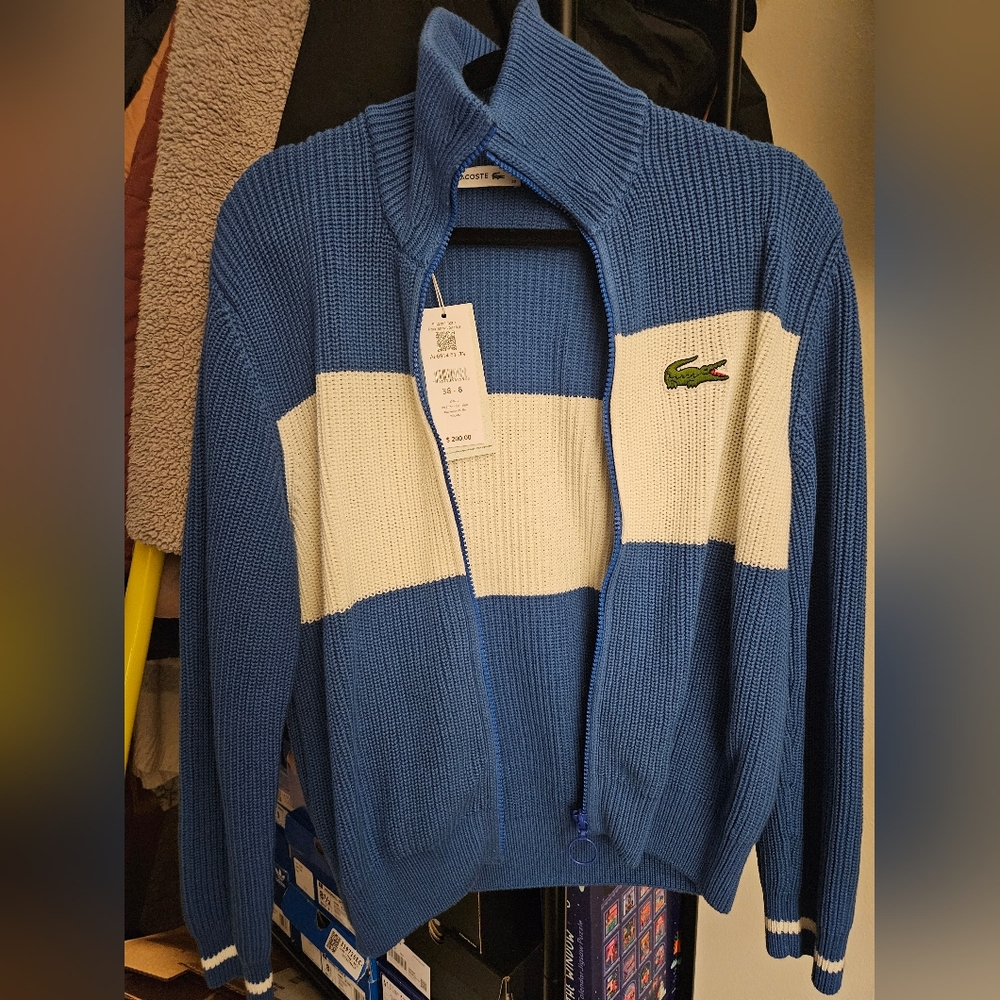 NWT. Lacoste zip sweater